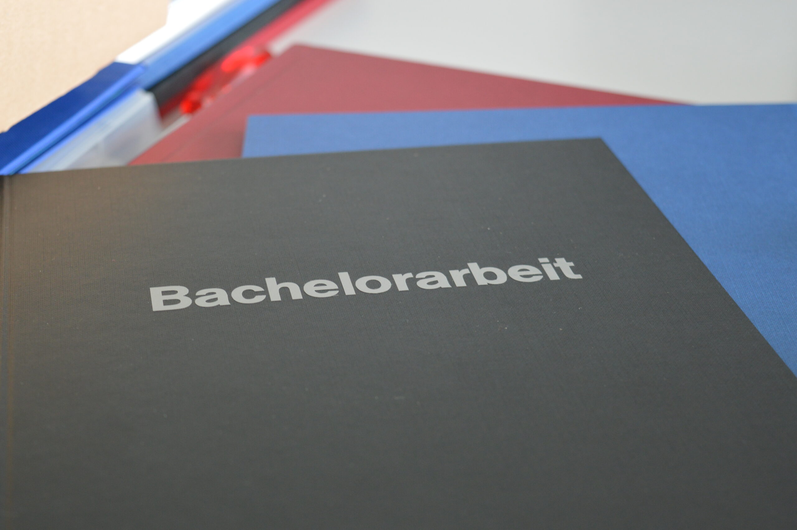 Hardcoverbindung Leitz (schwarz) – Bild 7